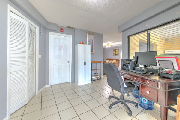 29-web-or-mls-Office Kitchen-5